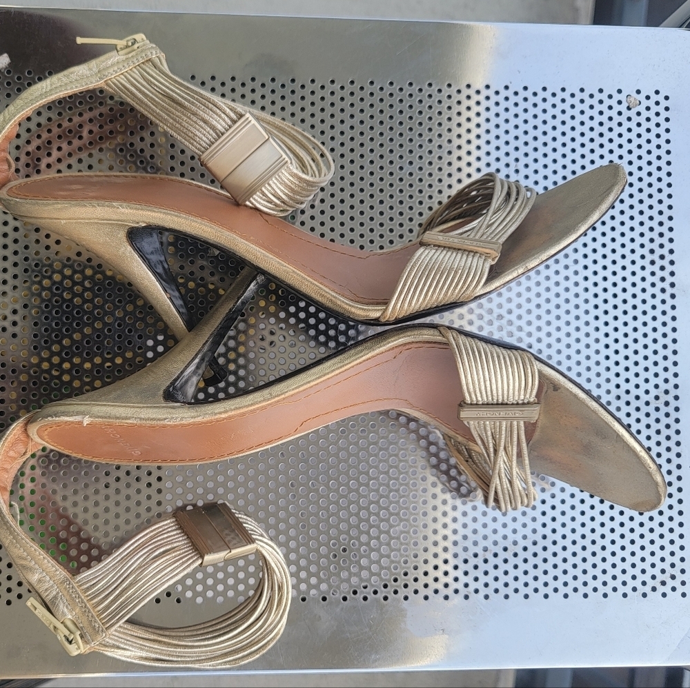Givency gold women sandals size 38.5 - Picture 5 of 16
